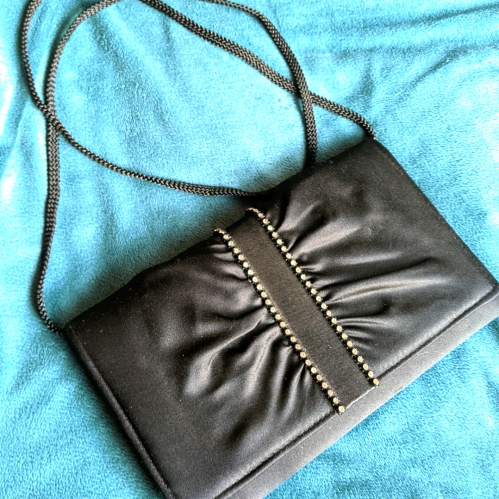 Nwot. Perfect little black bag 🛍️
